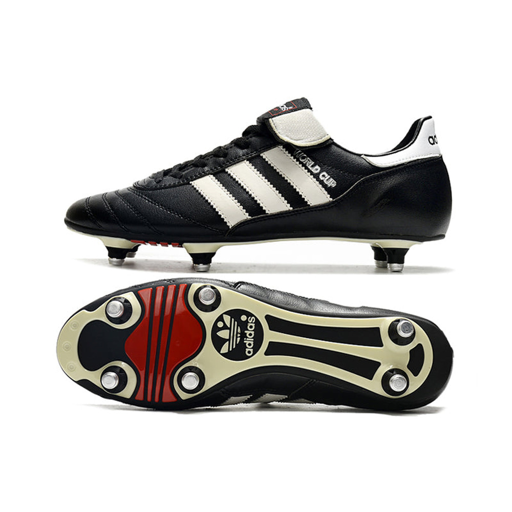 Chuteira Campo Adidas Copa Mundial Team Ponta de Aluminio Preto e Branca